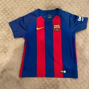 NIKE authentic Rakitic Jersey #4- Kids/Youth-fits size 4 child